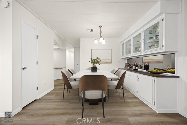 Detail Gallery Image 7 of 28 For 53 Cedarwood Ln, Bakersfield,  CA 93308 - 2 Beds | 1 Baths