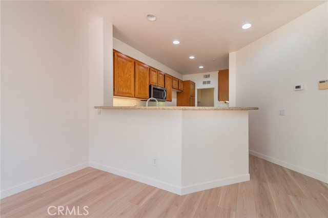 825 Yorkshire, Irvine CA: https://media.crmls.org/medias/6864ba78-6f80-4b4c-bf81-61031e8c58e4.jpg