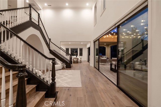 Detail Gallery Image 5 of 42 For 114 Great Oak, Irvine,  CA 92602 - 5 Beds | 5/1 Baths