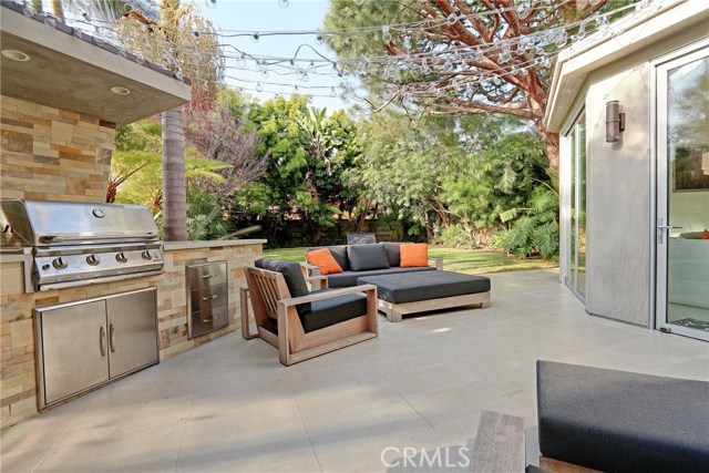 1913 Gates Avenue, Redondo Beach, California 90278, 4 Bedrooms Bedrooms, ,3 BathroomsBathrooms,Residential,Sold,Gates,SB17016231