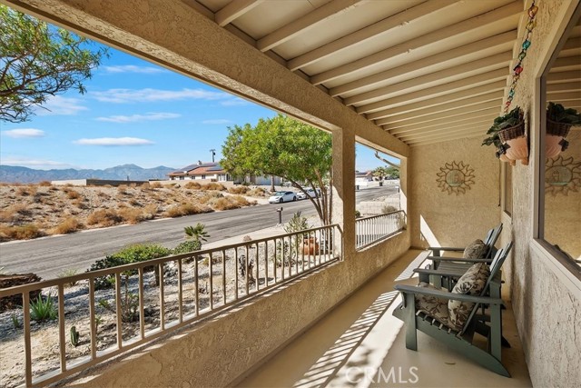 Detail Gallery Image 4 of 36 For 11250 Pomelo Dr, Desert Hot Springs,  CA 92240 - 2 Beds | 2 Baths