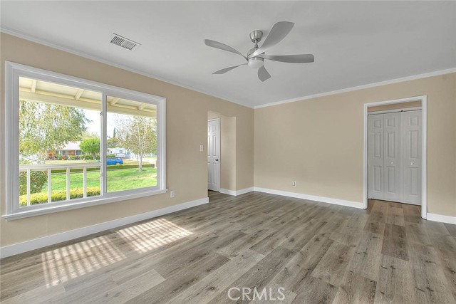 1028 Euclid Avenue, Beaumont CA: https://media.crmls.org/medias/6866a89f-9bb8-459f-afbb-70a5e7570246.jpg