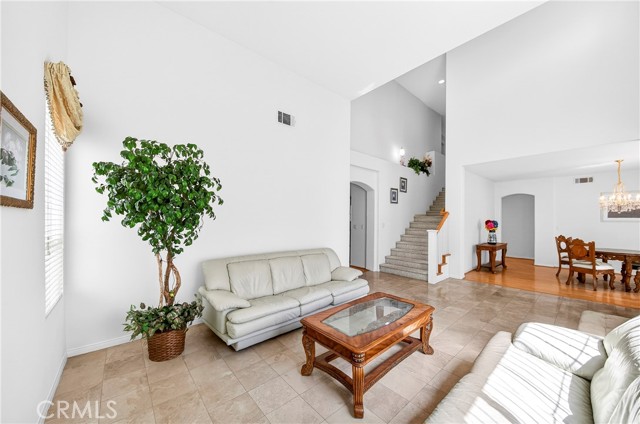 Detail Gallery Image 8 of 21 For 2518 Carlton, Rowland Heights,  CA 91748 - 5 Beds | 3/1 Baths