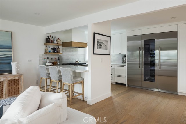 Detail Gallery Image 12 of 23 For 1520 Abalone, Newport Beach,  CA 92662 - 4 Beds | 3/2 Baths