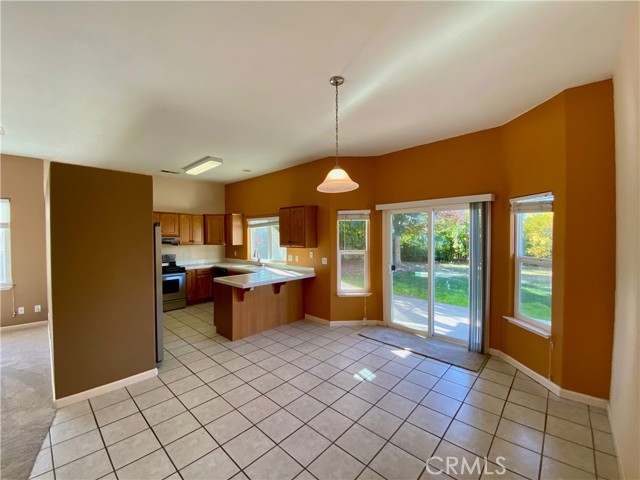 Detail Gallery Image 5 of 13 For 114 Third Street, Orland,  CA 95963 - 3 Beds | 2 Baths