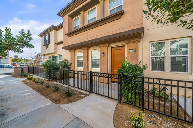 Detail Gallery Image 1 of 47 For 40431 Calle Real, Murrieta,  CA 92563 - 3 Beds | 2/1 Baths