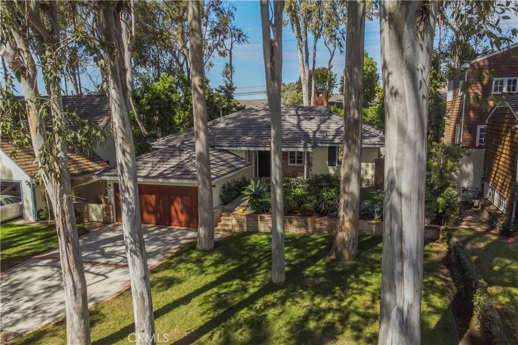 Picture of Palos Verdes Estates, CA 90274
