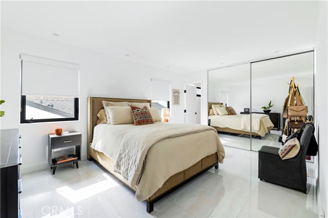 Detail Gallery Image 21 of 45 For 707 Begonia Ave, Corona Del Mar,  CA 92625 - 5 Beds | 5/1 Baths