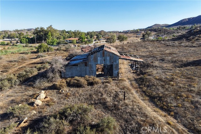 Detail Gallery Image 6 of 11 For 17751 Lake Mathews, Perris,  CA 92570 - 2 Beds | 1 Baths
