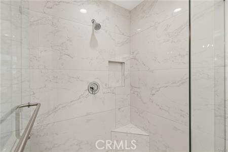 https://media.crmls.org/medias/686b6602-22a2-474a-8a8c-57b44dbf75bd.jpg?preset=X-Large