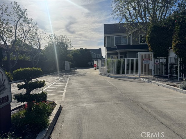 Detail Gallery Image 11 of 32 For 22031 Main, Carson,  CA 90745 - 2 Beds | 2 Baths