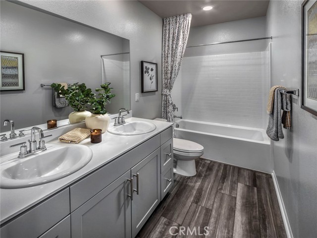 Detail Gallery Image 9 of 21 For 1048 Lumia Cir, Redlands,  CA 92374 - 5 Beds | 3/1 Baths