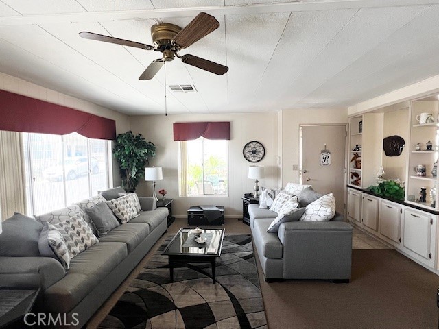 3850 Atlantic Avenue, Highland CA: https://media.crmls.org/medias/686cf94a-078e-487b-ad43-3fccd1022015.jpg