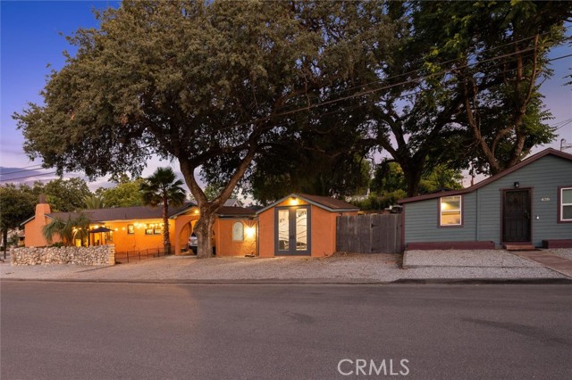 Detail Gallery Image 2 of 55 For 1849 Vine Street, Paso Robles,  CA 93446 - 6 Beds | 3/1 Baths