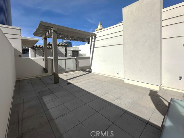 700 E Street, San Diego, California 92101, 1 Bedroom Bedrooms, ,2 BathroomsBathrooms,Residential,For Sale,E Street,OC24112082