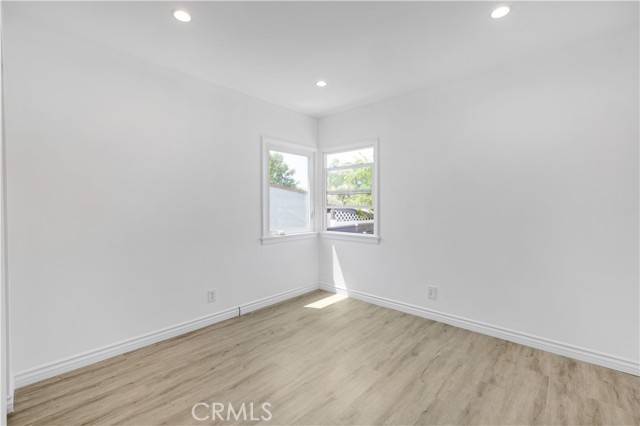 Detail Gallery Image 11 of 48 For 7611 Yates St, Tujunga,  CA 91042 - 2 Beds | 2 Baths