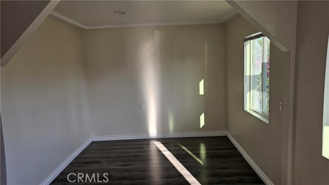 5565 34th Street, Jurupa Valley CA: https://media.crmls.org/medias/686f1284-89cb-4f44-947d-5ef18c4b6c0c.jpg