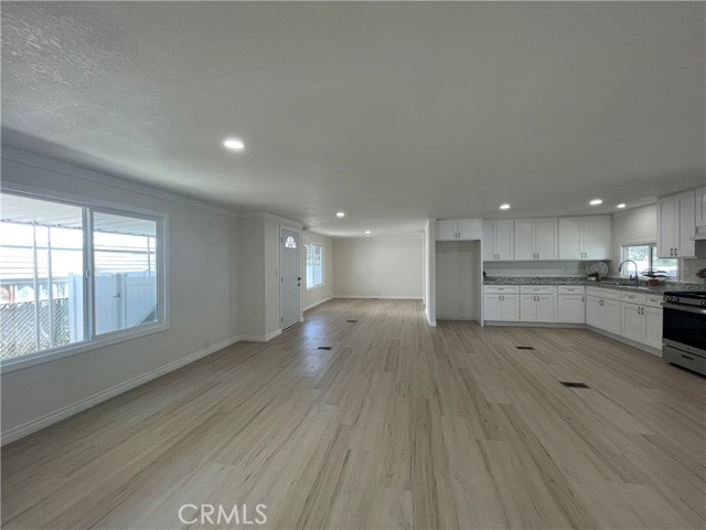 Front Image Thumbnail for CRIG26116027
