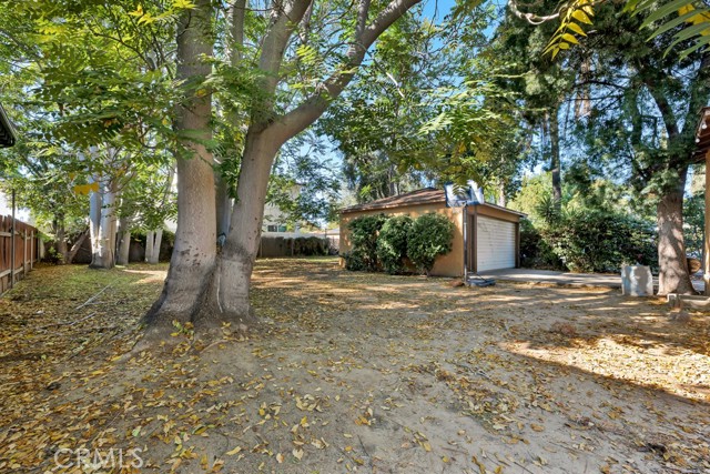 Detail Gallery Image 29 of 35 For 7725 Owensmouth, Canoga Park,  CA 91304 - 3 Beds | 2 Baths