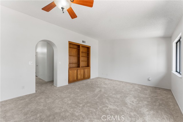 Detail Gallery Image 10 of 38 For 38027 Raintree, Palmdale,  CA 93552 - 3 Beds | 2 Baths