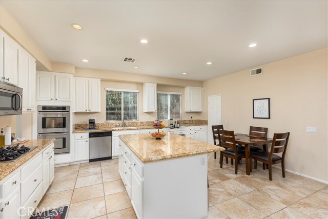 Image 11 of 43 For 31578 Waterfall Way