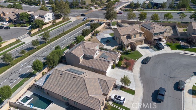 Detail Gallery Image 30 of 38 For 17705 Bittermint Dr Dr, San Bernardino,  CA 92407 - 4 Beds | 3/1 Baths