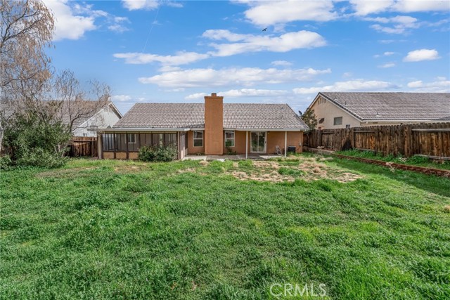 Detail Gallery Image 14 of 48 For 37623 Robin, Palmdale,  CA 93550 - 3 Beds | 2 Baths