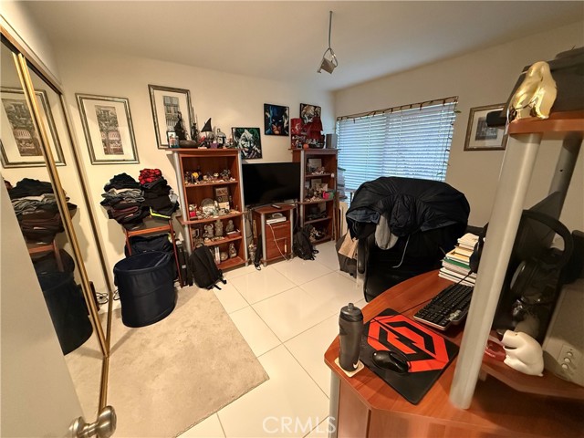 Detail Gallery Image 17 of 19 For 919 Glencliff St, La Habra,  CA 90631 - 2 Beds | 2 Baths