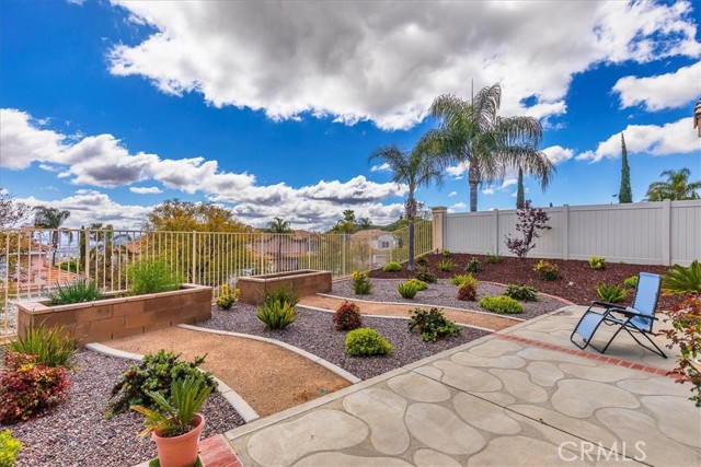 Detail Gallery Image 26 of 53 For 19 Corte Lateuza, Lake Elsinore,  CA 92532 - 3 Beds | 2/1 Baths