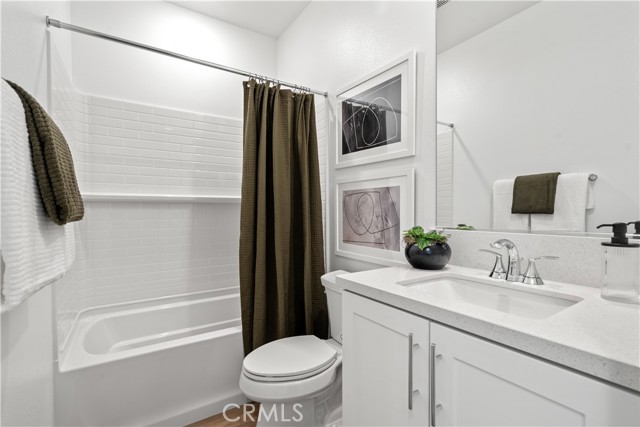 9343 Via Azul, Pico Rivera CA: https://media.crmls.org/medias/6872f8c6-253f-40f5-8dd9-699a01cfa5ea.jpg