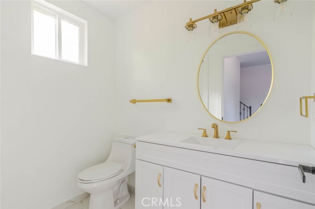 Detail Gallery Image 23 of 24 For 17428 Roscoe Bld, Northridge,  CA 91325 - 2 Beds | 2/1 Baths