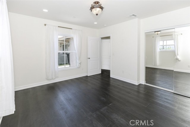 Detail Gallery Image 19 of 23 For 624 Hawthorne St a,  Glendale,  CA 91204 - 2 Beds | 2 Baths