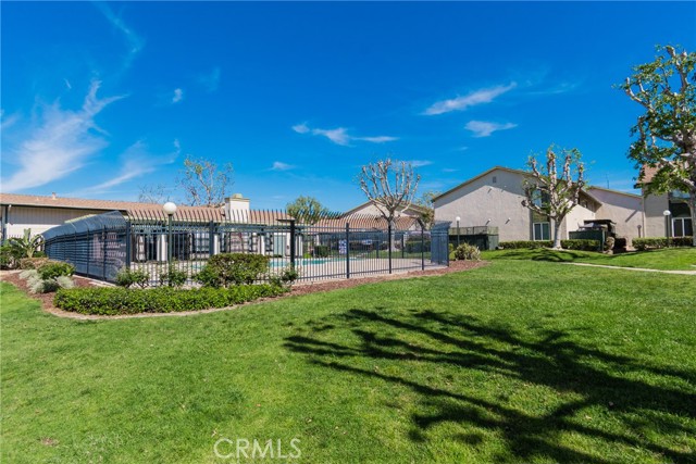 Detail Gallery Image 28 of 38 For 23278 Orange #8,  Lake Forest,  CA 92630 - 2 Beds | 2 Baths