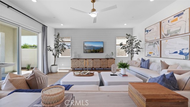 Detail Gallery Image 10 of 43 For 29519 Corte Azulejo, Valencia,  CA 91354 - 5 Beds | 4/1 Baths