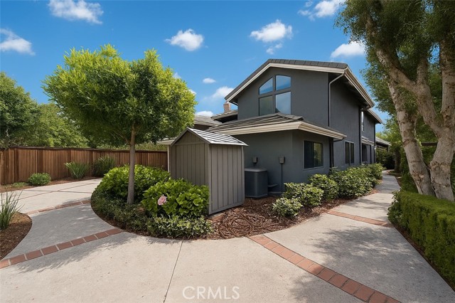 64 Tidewind, Irvine CA: https://media.crmls.org/medias/6874763f-02f7-49cc-8ead-4023383cb5e0.jpg