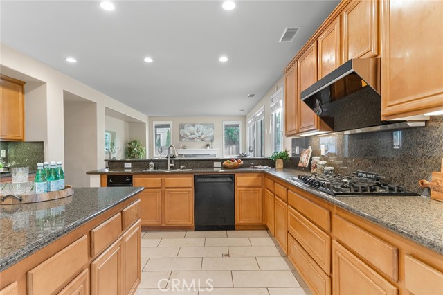 12406 Challendon Drive, Rancho Cucamonga CA: https://media.crmls.org/medias/687621f9-3c0e-4180-b2a0-03a54aaa7cc4.jpg