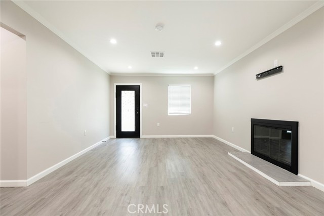 Detail Gallery Image 6 of 38 For 6545 Coldwater Canyon Ave, North Hollywood,  CA 91606 - 4 Beds | 2 Baths