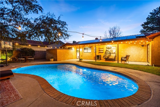 Detail Gallery Image 3 of 57 For 43034 Cherbourg, Lancaster,  CA 93536 - 3 Beds | 2 Baths