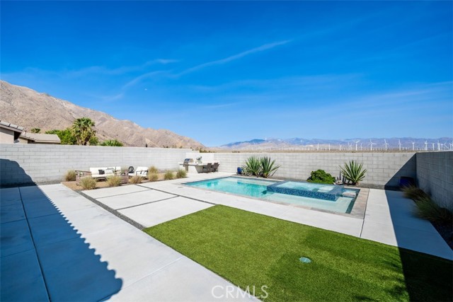 Detail Gallery Image 35 of 51 For 1132 Vista Sol, Palm Springs,  CA 92262 - 3 Beds | 2/1 Baths