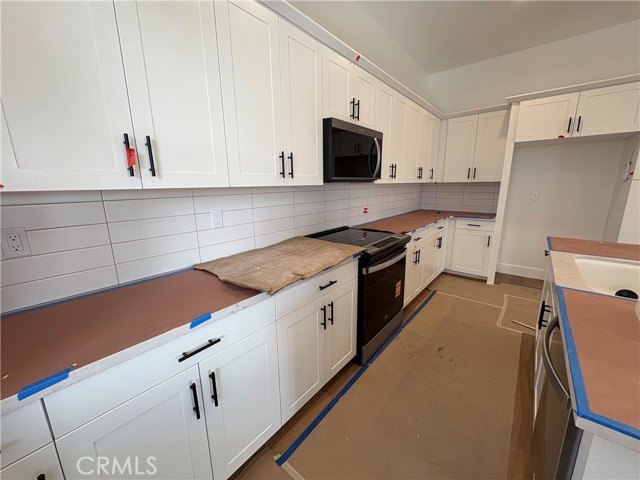 Detail Gallery Image 3 of 13 For 250 Memphis Belle Way, San Luis Obispo,  CA 93401 - 3 Beds | 2/1 Baths