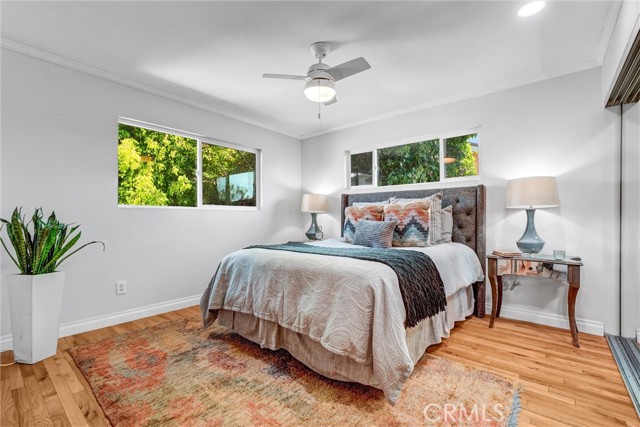 Detail Gallery Image 34 of 66 For 4121 Country Club Dr, Lakewood,  CA 90712 - 4 Beds | 5 Baths