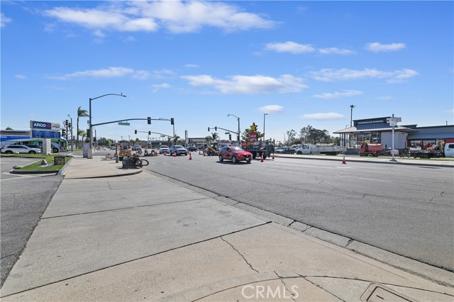 16870 Merrill, Fontana, California 92336, ,Commercial Sale,For Sale,Merrill,IV25041334