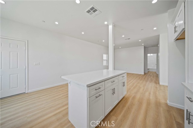 Detail Gallery Image 6 of 17 For 7612 Xavier, California City,  CA 93505 - 4 Beds | 2 Baths