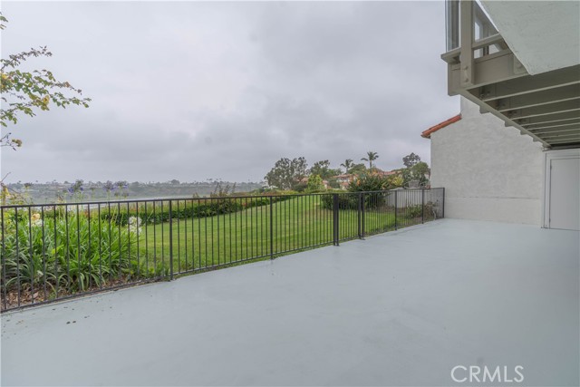 Detail Gallery Image 32 of 40 For 633 Vista Bonita, Newport Beach,  CA 92660 - 3 Beds | 2/1 Baths