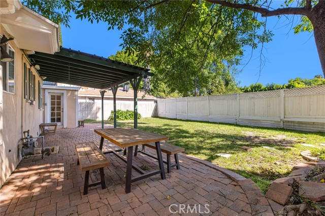 Detail Gallery Image 21 of 23 For 4410 Stern, Sherman Oaks,  CA 91423 - 3 Beds | 2 Baths