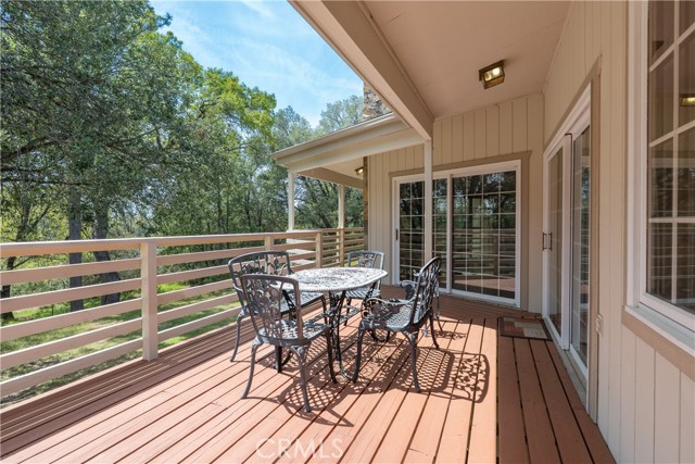Detail Gallery Image 40 of 63 For 4904 Sierra Pines Dr, Mariposa,  CA 95338 - 3 Beds | 3/1 Baths