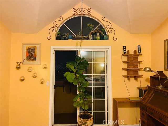 Detail Gallery Image 20 of 44 For 612 Alta Vista, Glendale,  CA 91205 - 3 Beds | 2/1 Baths