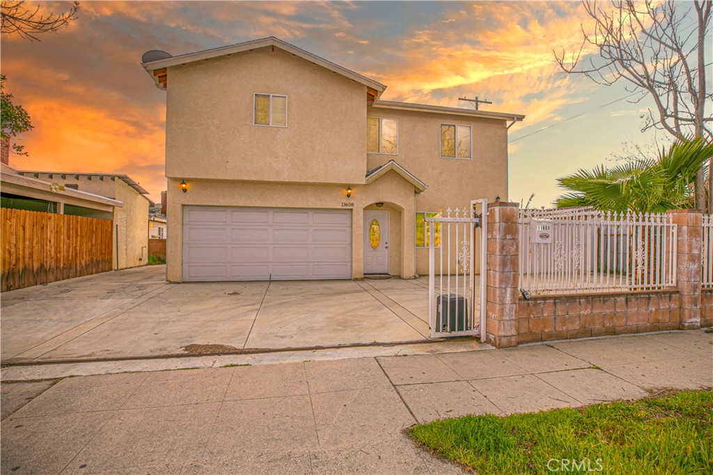 7757 Lemp Avenue, North Hollywood, CA 91605
