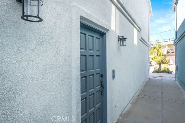 1718 Carver Street, Redondo Beach, California 90278, 3 Bedrooms Bedrooms, ,2 BathroomsBathrooms,Residential,Sold,Carver,SB22211906