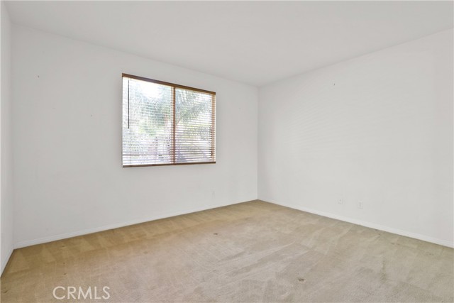 Detail Gallery Image 19 of 20 For 17384 Blue Ridge Ct, Riverside,  CA 92503 - 5 Beds | 2/2 Baths